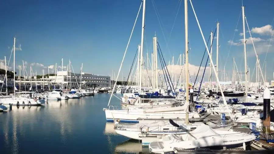 Ein Gedenken im Meer vor Cádiz