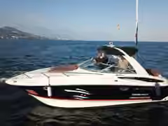 Lancha motora